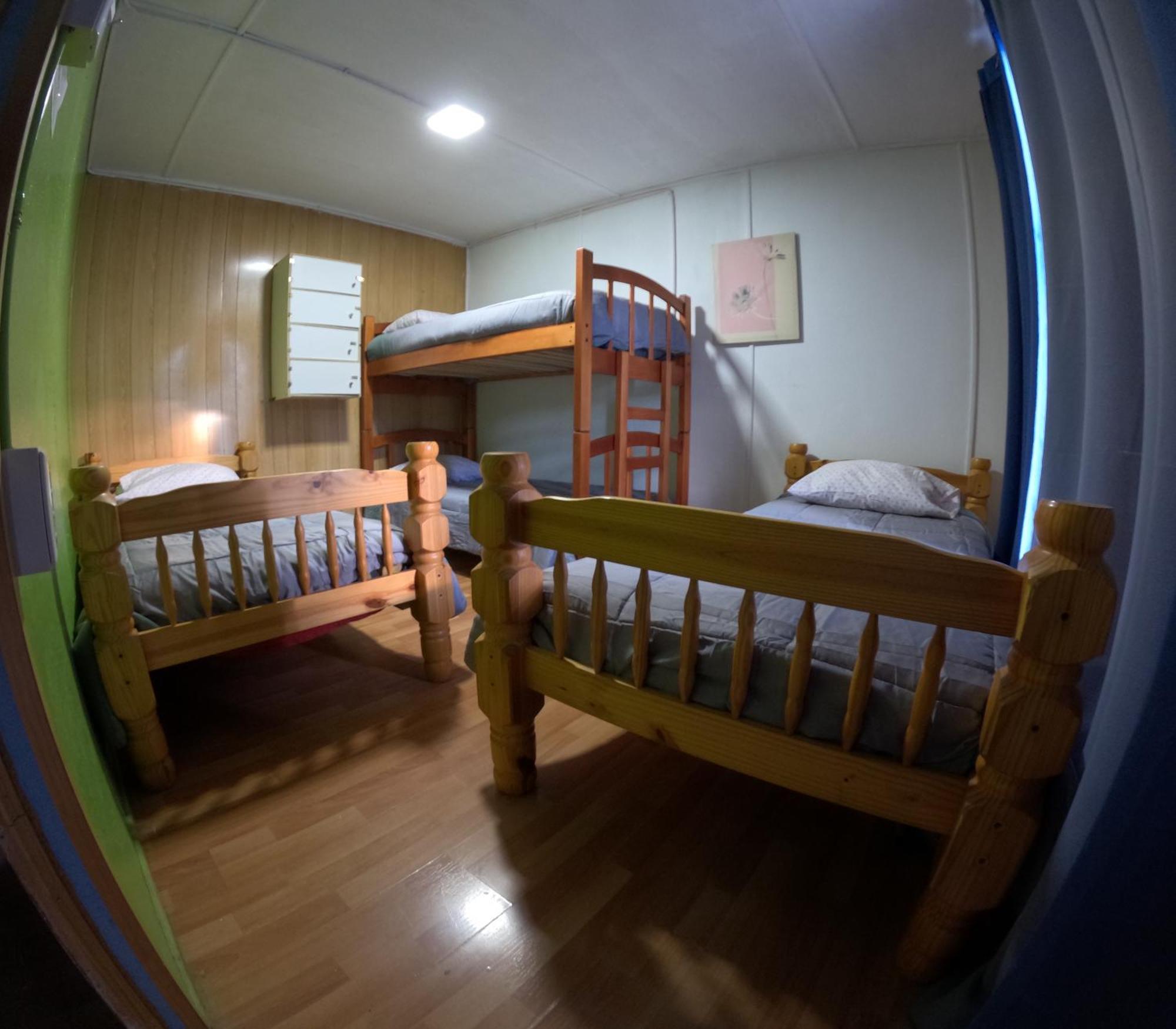 Hostel 53 Sur Puerto Natales Esterno foto